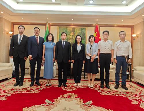https://news.swufe.edu.cn/__local/2/7C/DC/1EA4167113F07D47F424D33C677_D94B970A_60D3C.jpg